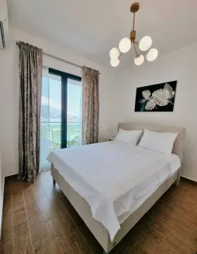 Rent, two bedroom apartment, 85m², Bečići, Budva - image 6