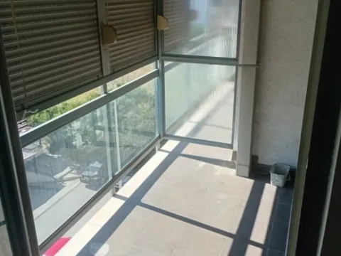 Izdavanje, jednosoban stan, 37m², City Kvart, Podgorica - image 4