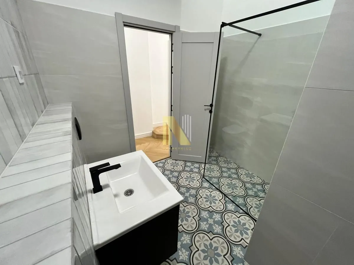 Prodaja, trosoban stan, 75m², Kej, Novi Sad Sve Podlokacije