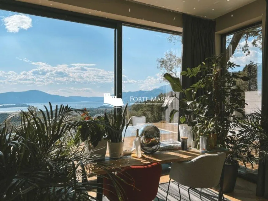 Prodaja, kuća, 114m², Tivat, Crna Gora