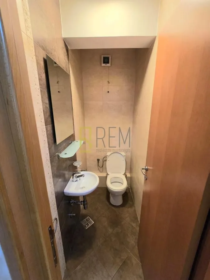 Sale, two bedroom apartment, 64m², Stari Aerodrom, Podgorica