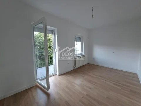 Prodaja, četvorosoban stan, 90m², Tašmajdan, Palilula Sve Podlokacije - image 8