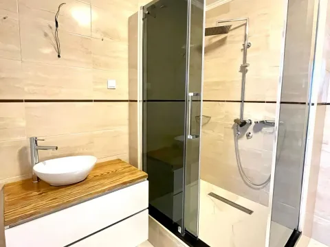 Sale, three bedroom apartment, 241m², Dobre Vode, Bar - image 8