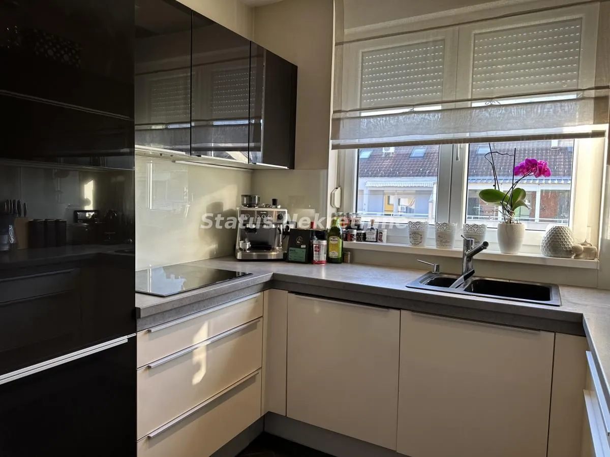 Prodaja, četvorosoban stan, 134m², Grbavica, Novi Sad Sve Podlokacije