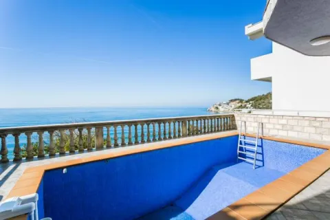 Prodaja, kuća, 232m², Kruče, Ulcinj - image 7