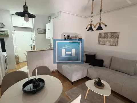 Prodaja, garsonjera, 27m², Centar, Jagodina - image 3