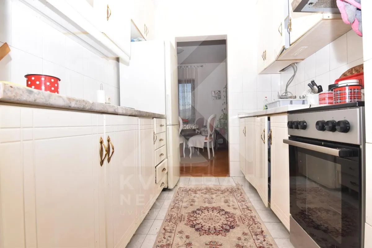 Prodaja, trosoban stan, 108m², Malo Brdo, Podgorica