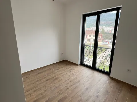 Prodaja, jednosoban stan, 49m², Tivat, Crna Gora - image 4
