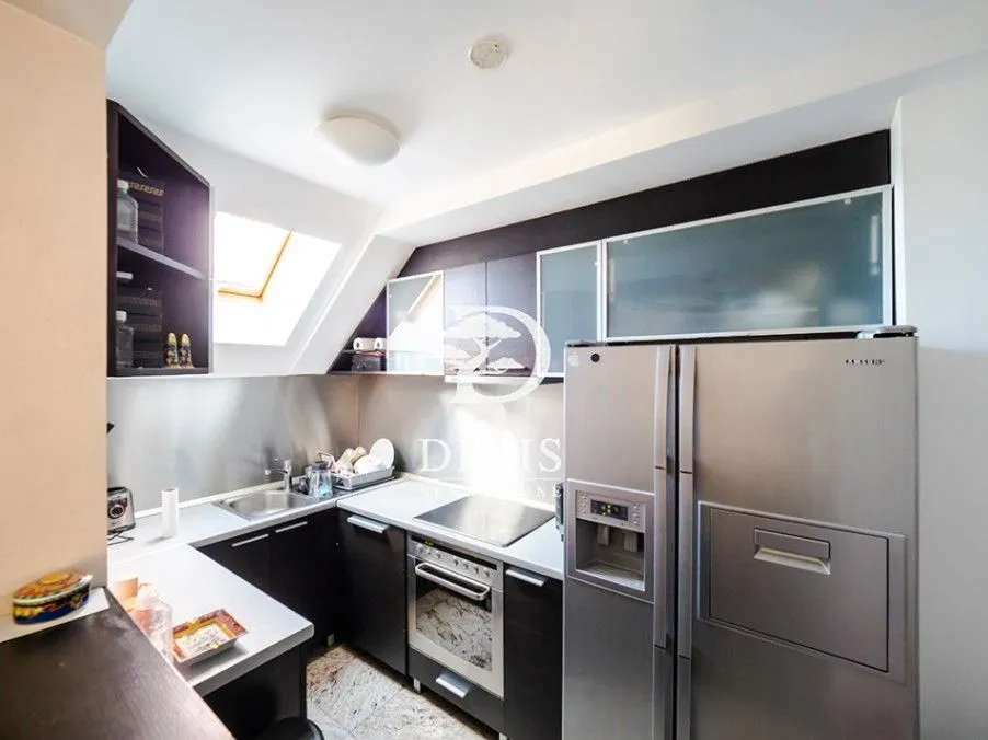 Prodaja, trosoban stan, 77m², Čukarica, Beograd