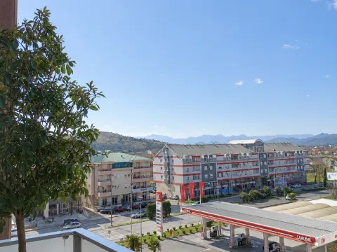 Izdavanje, jednosoban stan, 46m², City Kvart, Podgorica - image 7