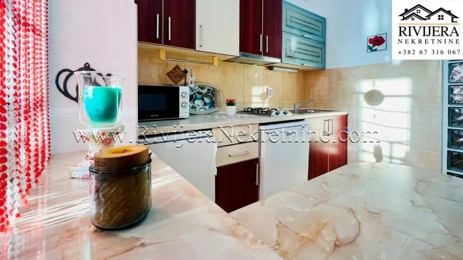 Prodaja, jednosoban stan, 46m², Donja Lastva, Tivat