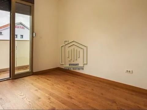 Rent, two bedroom apartment, 56m², City Kvart, Podgorica - image 3