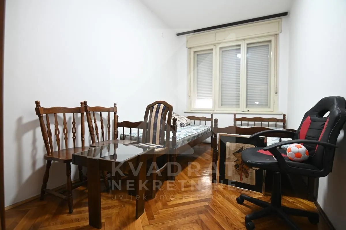 Prodaja, dvosoban stan, 57m², Centar, Podgorica