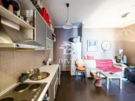 Prodaja, četvorosoban stan, 81m², Stari Grad, Beograd - image 9