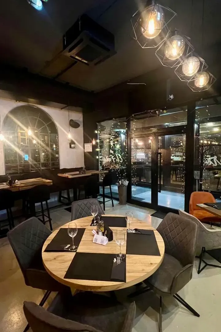 Rent, office space, 180m², City Kvart, Podgorica