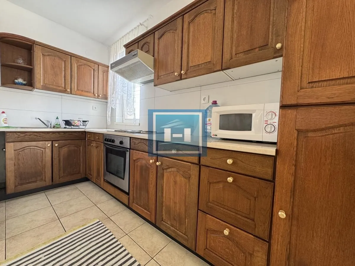 Rent, three bedroom apartment, 100m², Ćuprija, Srbija