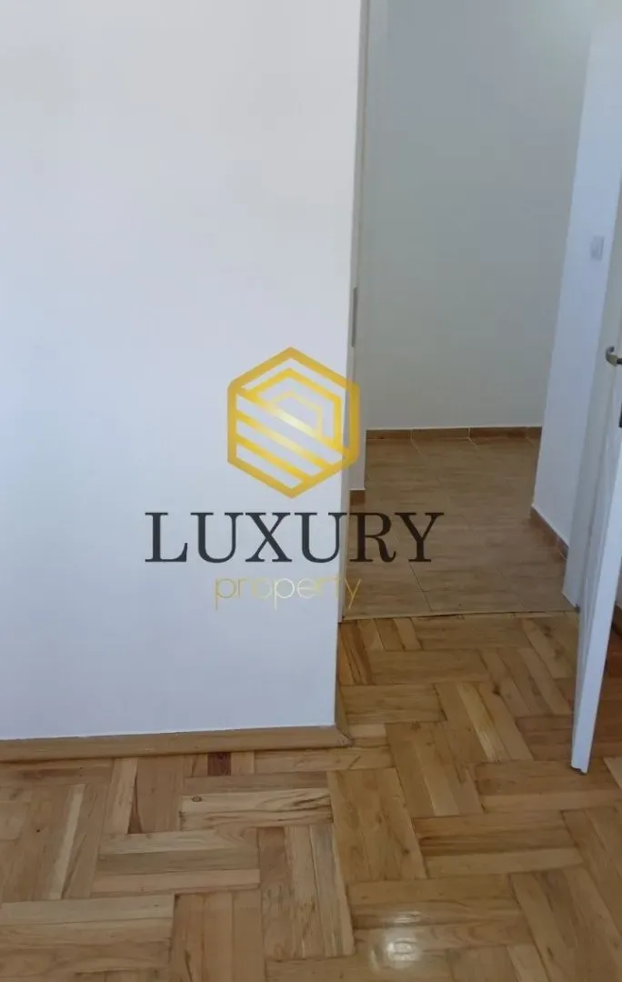 Rent, apartment, 40m², Stari Aerodrom, Podgorica