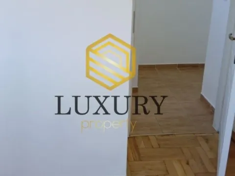 Rent, apartment, 40m², Stari Aerodrom, Podgorica - image 9