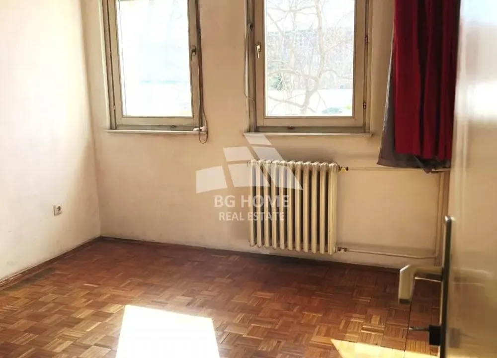 Prodaja, trosoban stan, 70m², Brace Jerković, Voždovac Sve Podlokacije