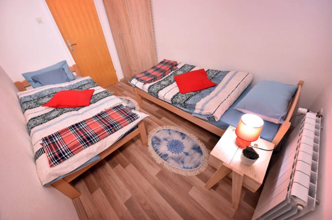 Izdavanje, kuća, 80m², Selišta, Kolašin