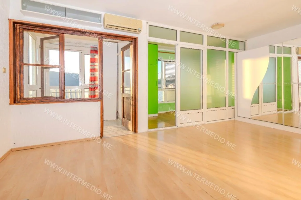 Prodaja, jednosoban stan, 49m², Topla, Herceg Novi