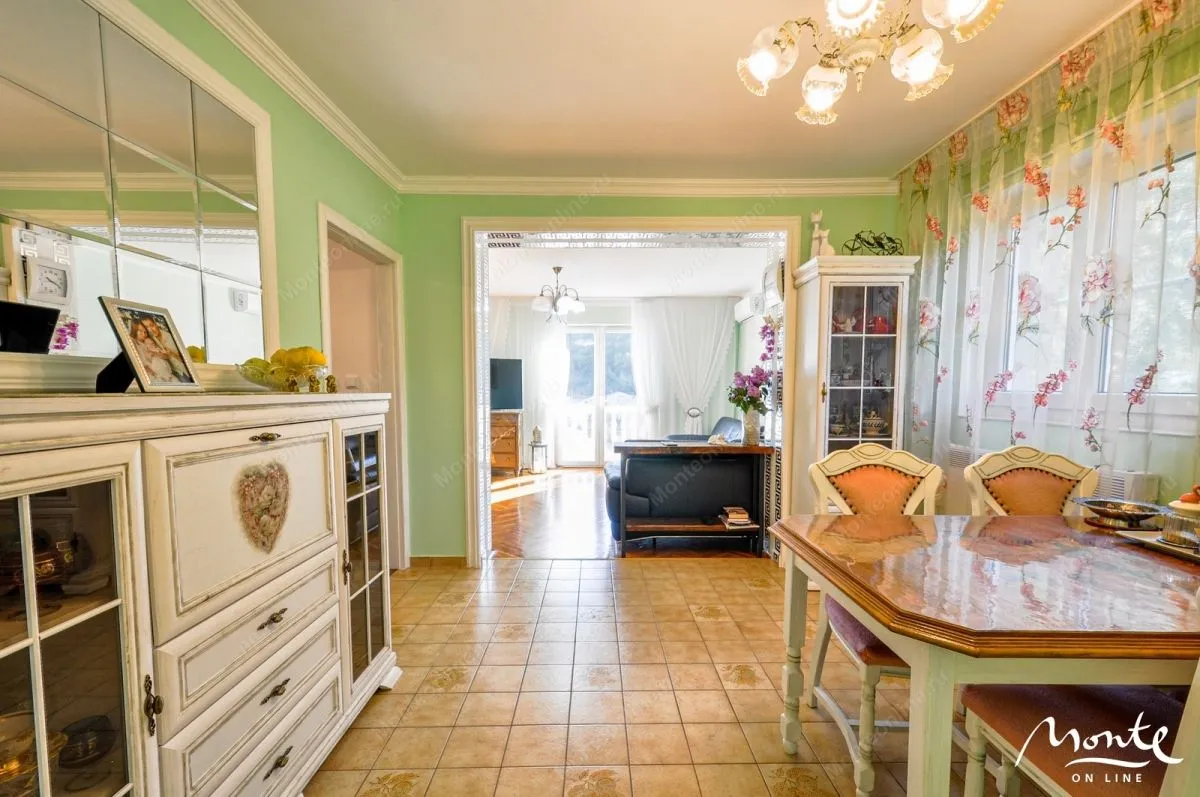 Sale, house, 288m², Budva, Crna Gora