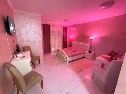 Prodaja, stan, 29m², Stari Aerodrom, Podgorica - image 1