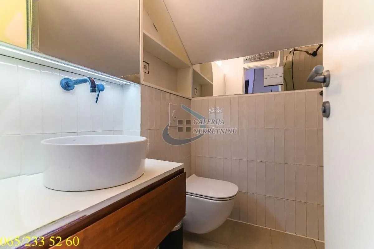 Sale, two bedroom apartment, 45m², Vračar Sve Podlokacije, Beograd