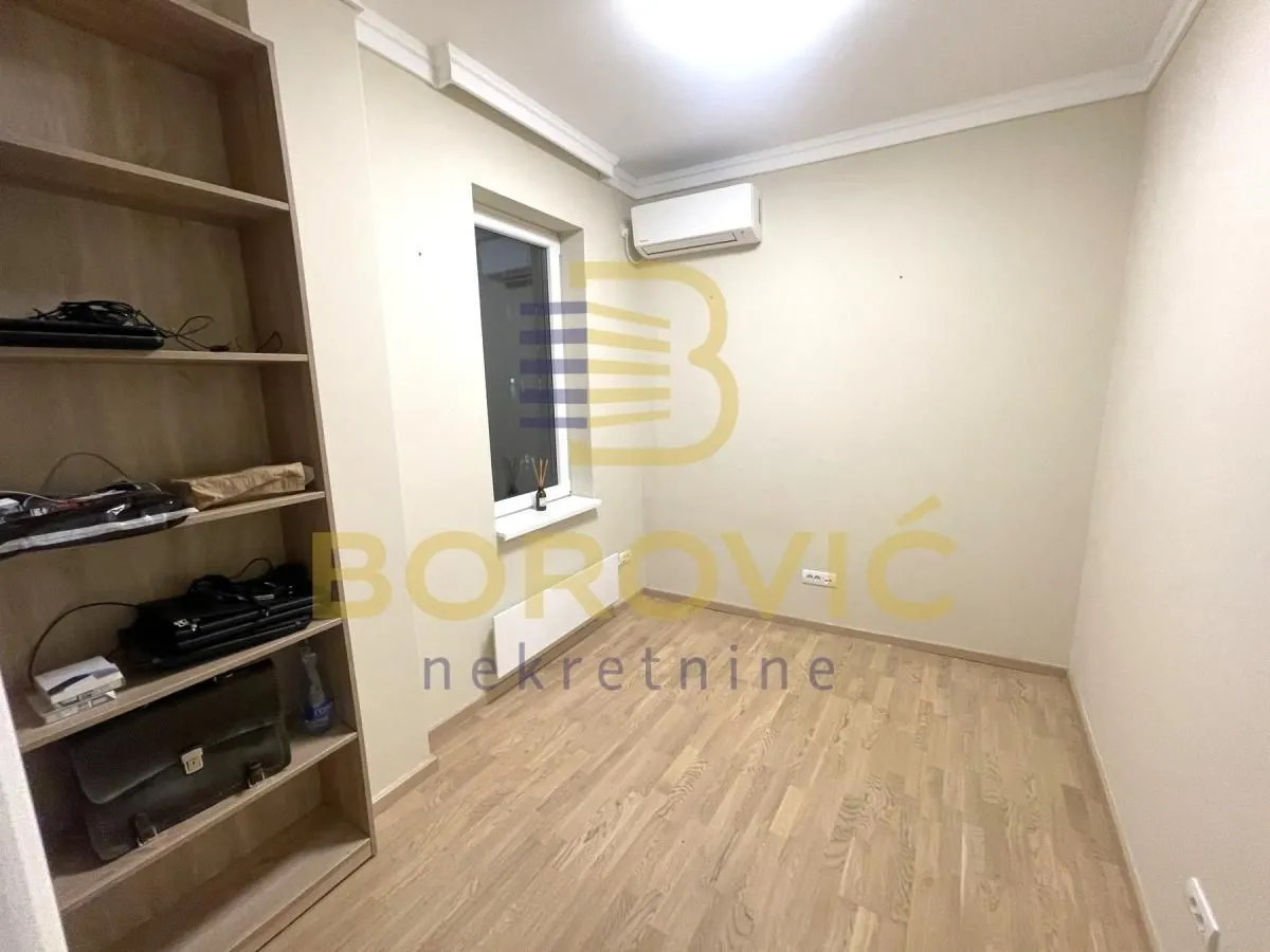 Sale, two bedroom apartment, 65m², Stari Grad, Beograd
