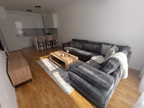 Rent, two bedroom apartment, 64m², Stari Aerodrom, Podgorica - image 3