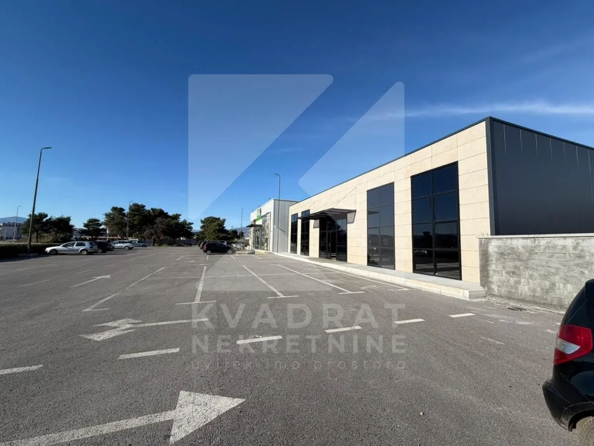 Rent, office space, 700m², Konik, Podgorica