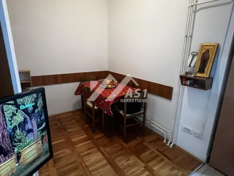 Izdavanje, dvosoban stan, 49m², Centar, Novi Sad - image 7