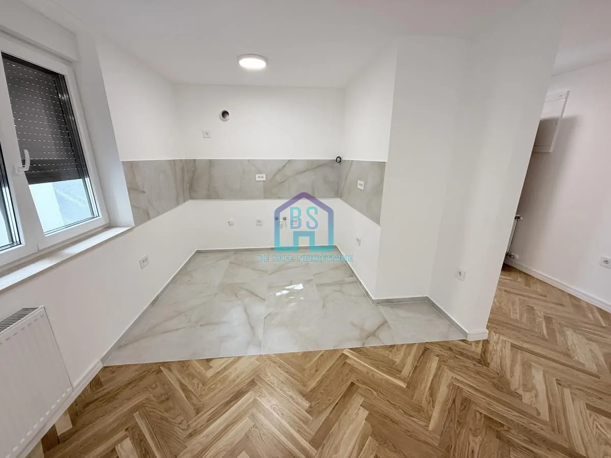 Prodaja, četvorosoban stan, 101m², Telep, Novi Sad Sve Podlokacije