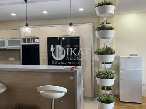 Prodaja, četvorosoban stan, 160m², Lion, Zvezdara Sve Podlokacije - image 5