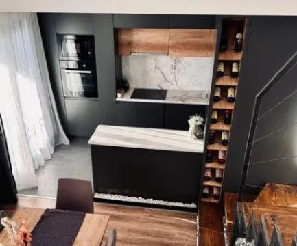 Izdavanje, trosoban stan, 130m², Mažina, Tivat - image 7