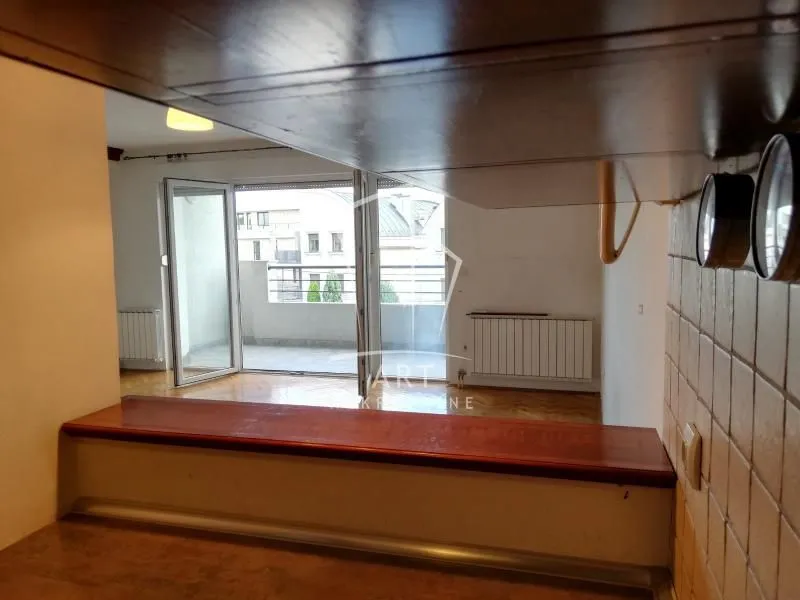 Sale, four bedroom apartment, 117m², Dedinje Sve Podlokacije, Beograd