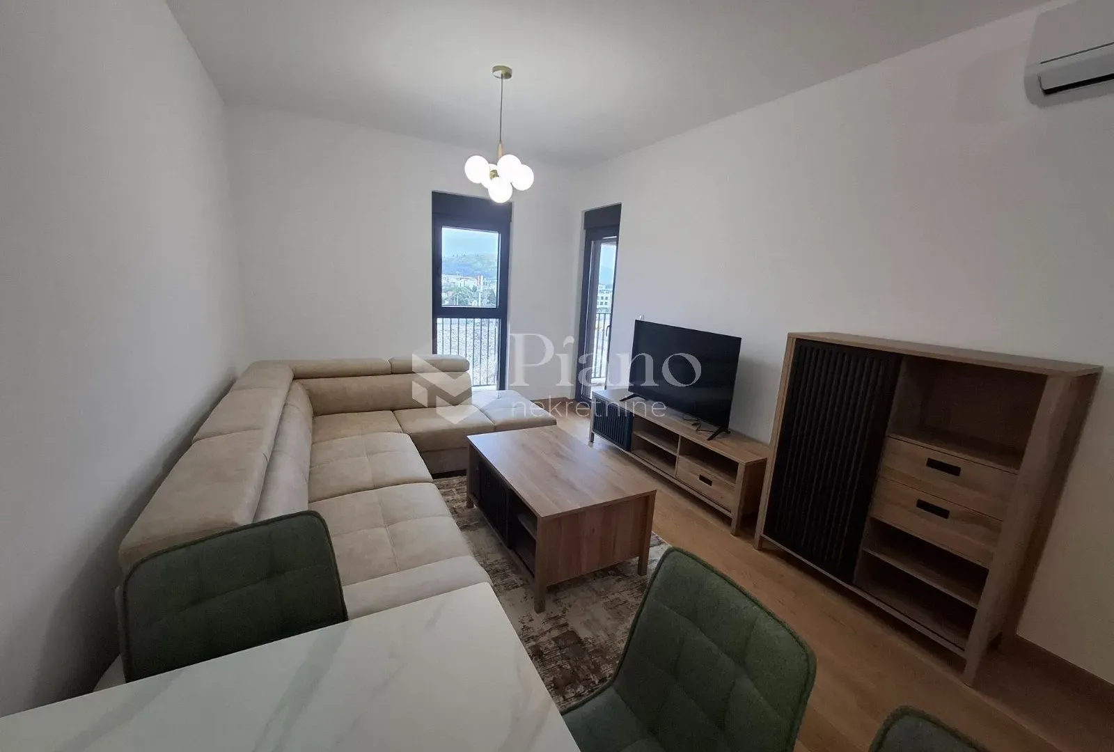 Izdavanje, jednosoban stan, 45m², City Kvart, Podgorica