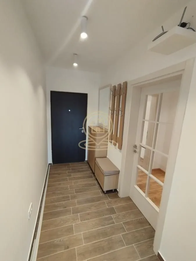 Izdavanje, trosoban stan, 83m², Zvezdarska Šuma, Zvezdara Sve Podlokacije