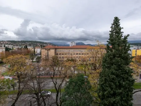 Prodaja, dvosoban stan, 75m², Preko Morače, Podgorica - image 17