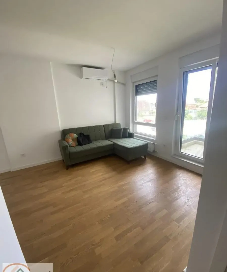 Prodaja, dvosoban stan, 44m², Novo naselje, Novi Sad