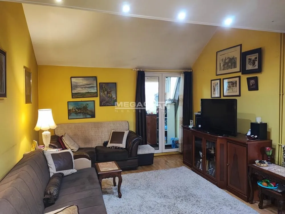 Sale, two bedroom apartment, 74m², Karaburma, Palilula Sve Podlokacije