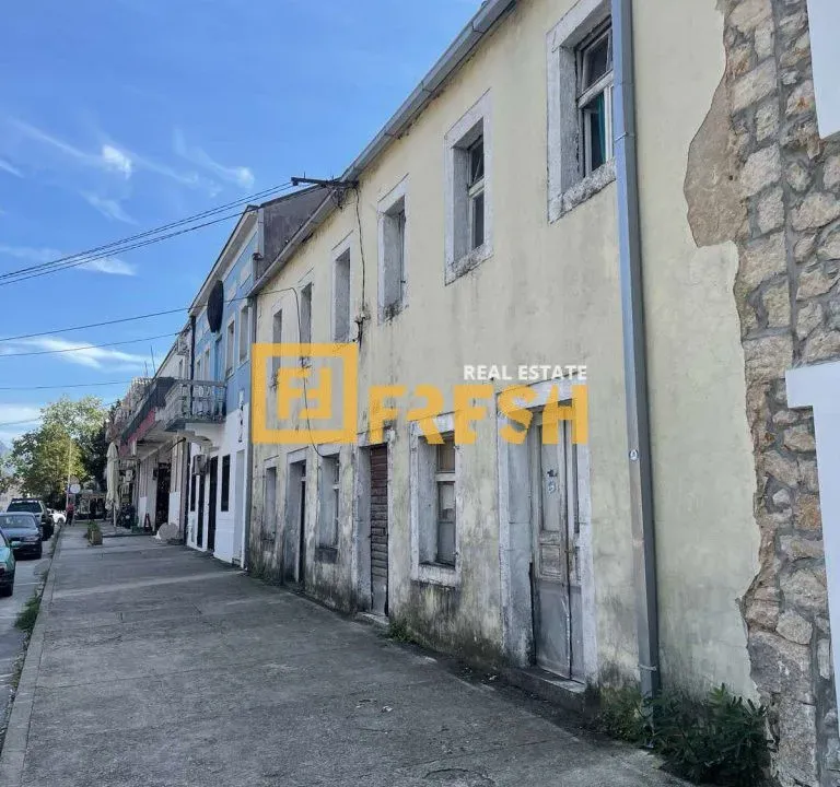 Sale, house, 300m², Danilovgrad, Crna Gora