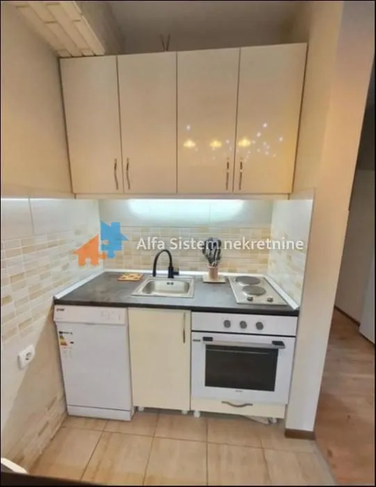 Izdavanje, stan, 40m², Lion, Zvezdara Sve Podlokacije