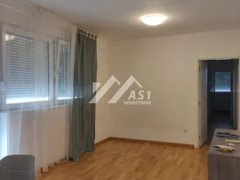 Rent, three bedroom apartment, 78m², Adice, Novi Sad Sve Podlokacije - image 9