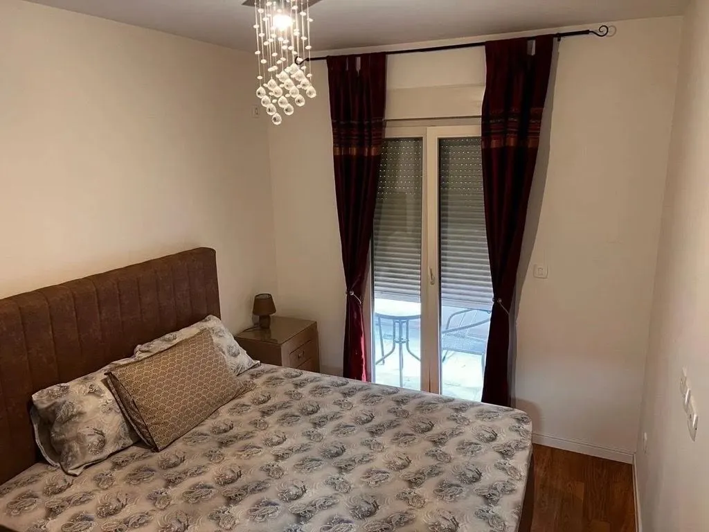 Prodaja, jednosoban stan, 49m², Central Point, Podgorica