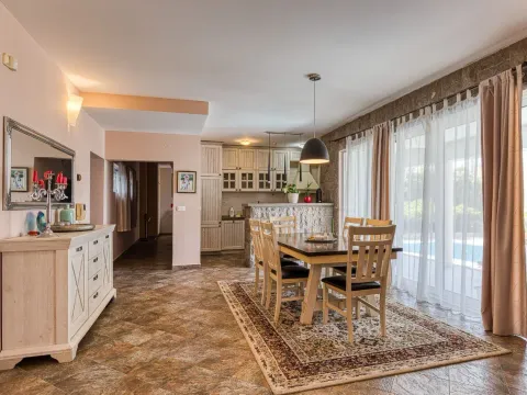 Prodaja, kuća, 495m², Ivanovići, Budva - image 6