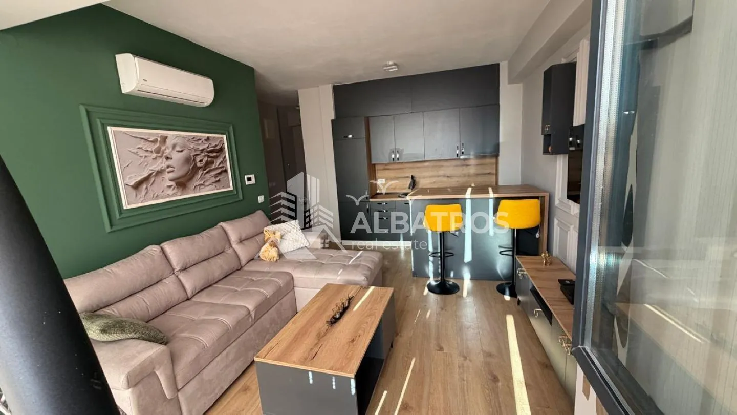 Rent, one bedroom apartment, 42m², Centar, Bar