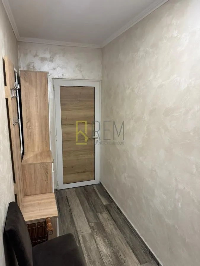 Prodaja, jednosoban stan, 49m², Centar, Podgorica