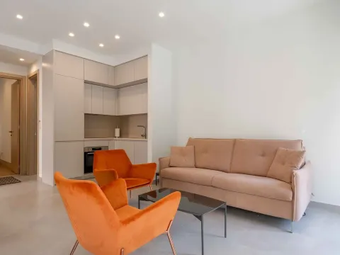 Sale, house, 204m², Podkošljun, Budva - image 2