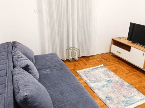 Izdavanje, jednosoban stan, 35m², Podgorica, Crna Gora - image 1